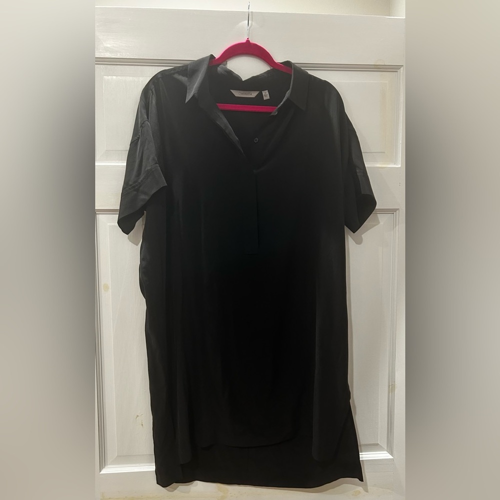 Athleta Black shift dress